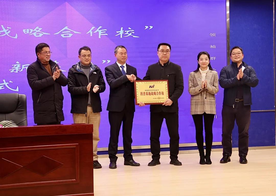 1615790565402833.jpg 22.jpg